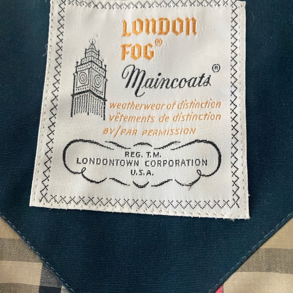 Vintage London Fog Classic Trench Coat Lined Navy w Plaid Lining (42R approx L) - Picture 11 of 13